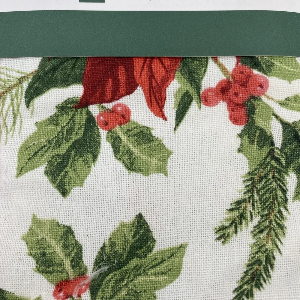 Rachel Ashwell Farmhouse Tablecloth 8-Napkin Set 60x102 Christmas Poinsettia